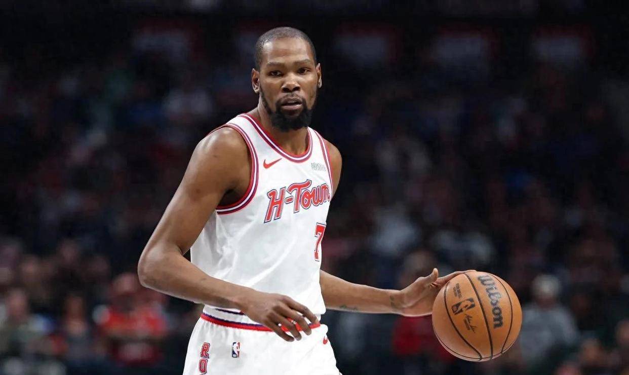 包含杜兰特爆冷击败澳大利亚队，出色防守引爆全场！的词条